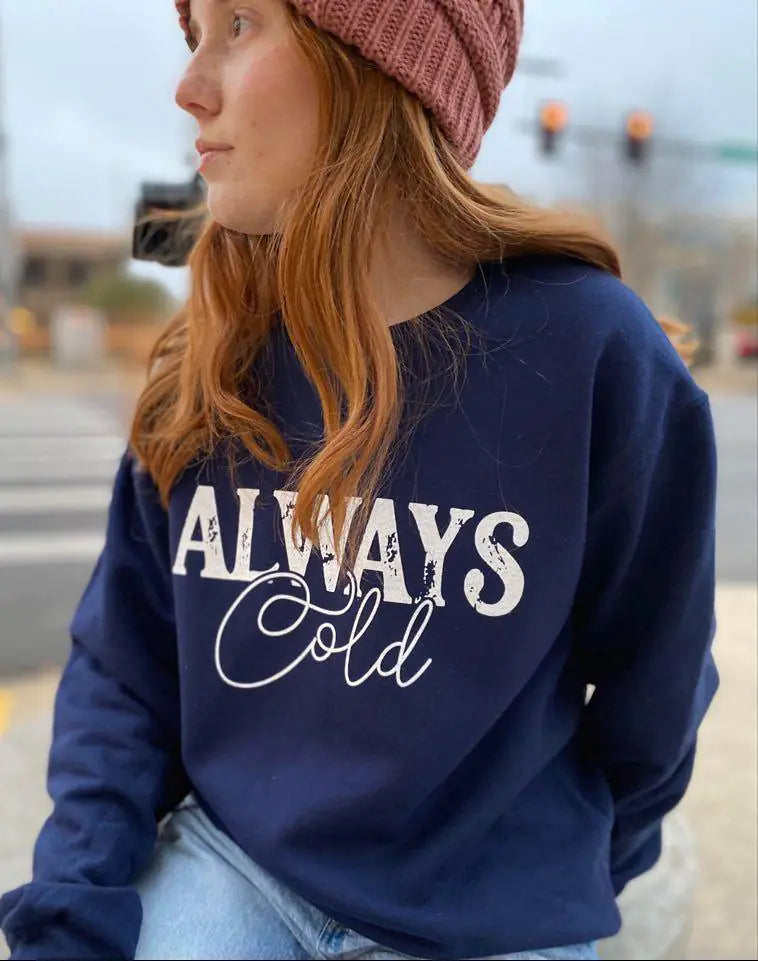 All-Season Comfort: Versatile Women's Sweatshirt